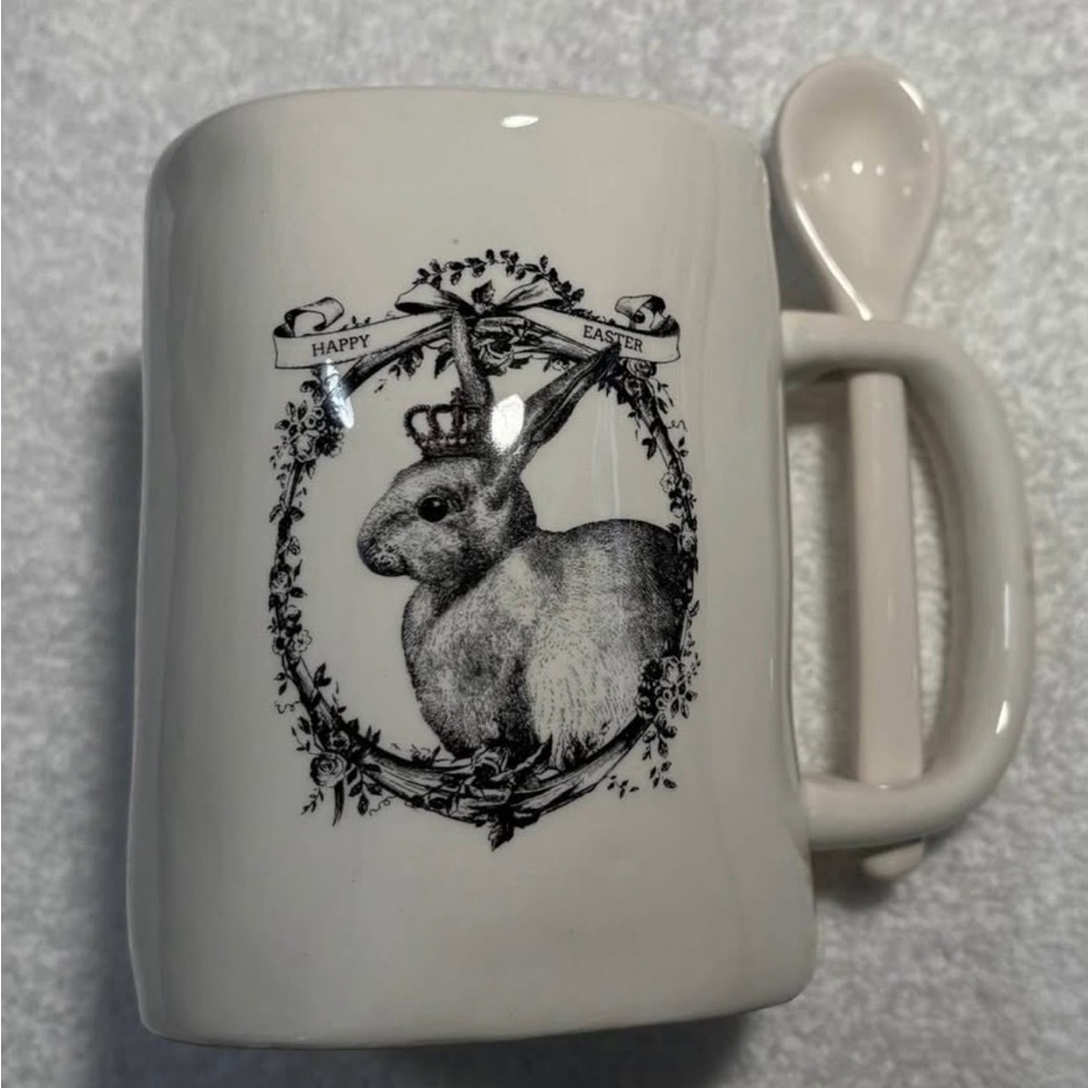 Arlington Designs White Ceramic Bunny Mug with Spoon New